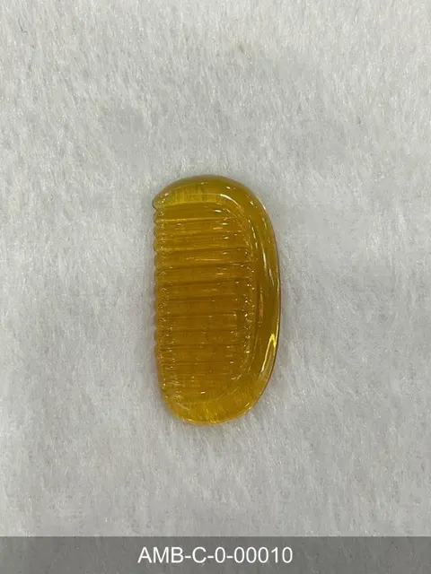 綠珀雕件 AMB-C-0-00010
