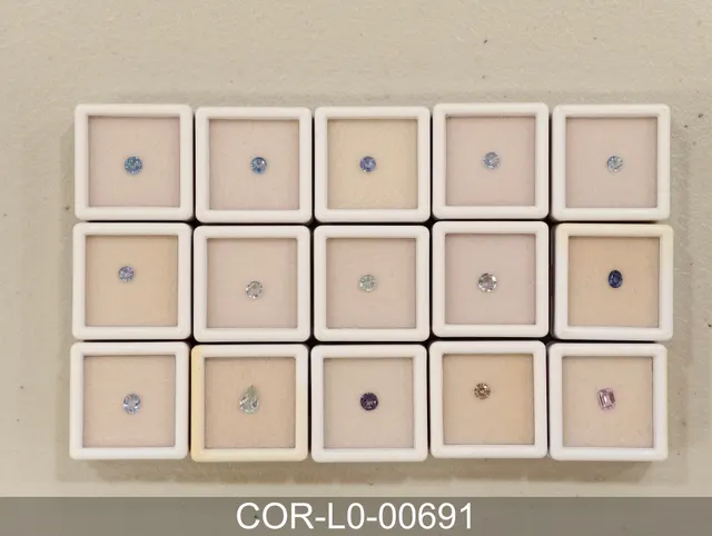 藍色剛玉 COR-L0-00691