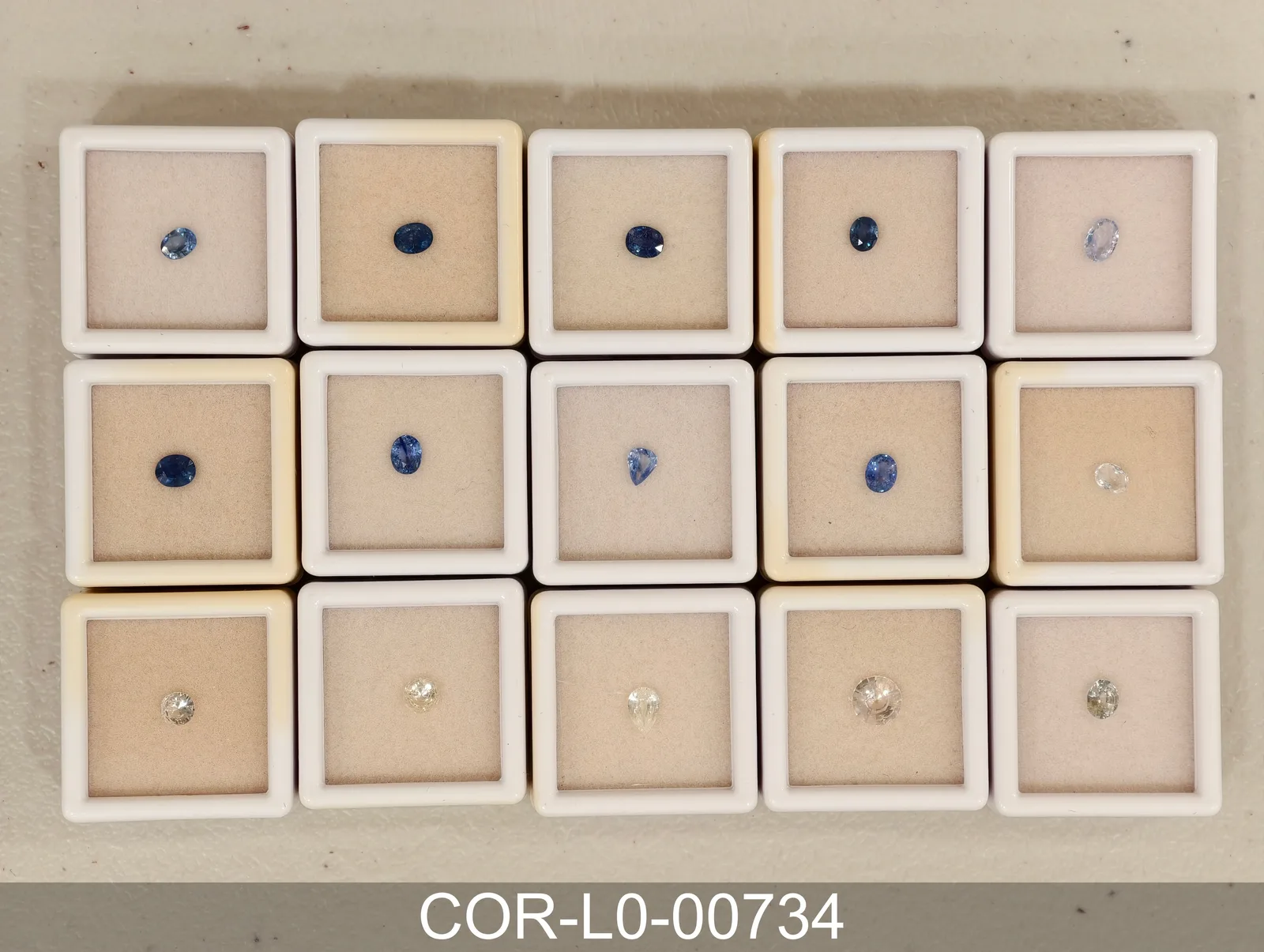 藍色剛玉 COR-L0-00734
