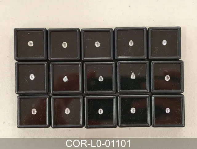 淡紫色剛玉 COR-L0-01101