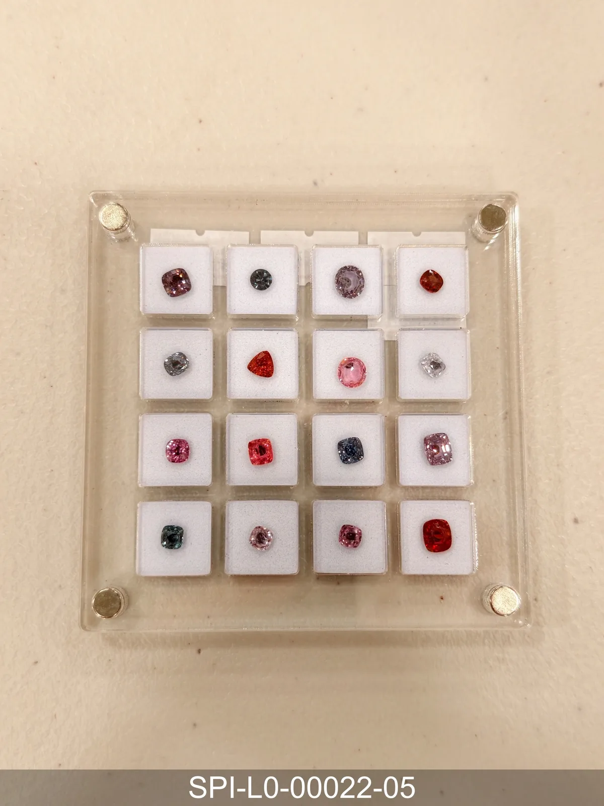藍灰色尖晶石 SPI-L0-00022-05