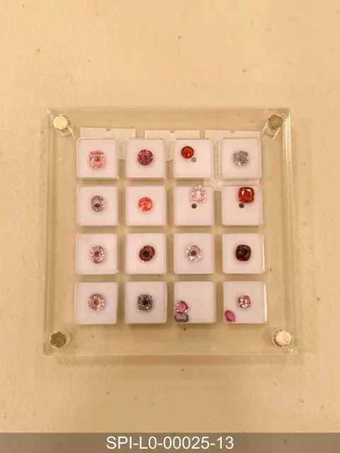 淡橘色尖晶石 SPI-L0-00025-13