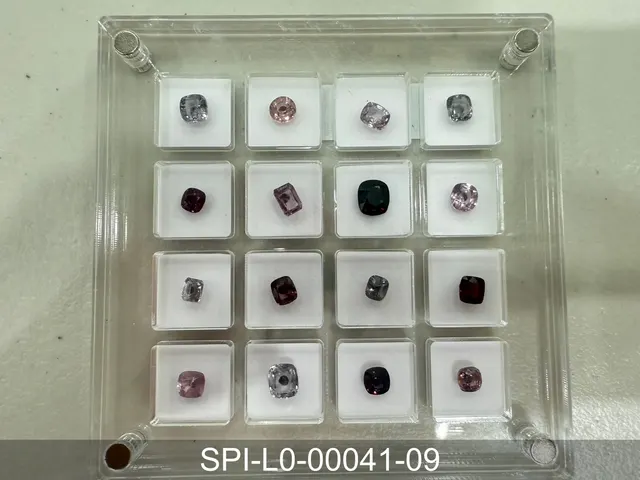 灰色尖晶石 SPI-L0-00041-09